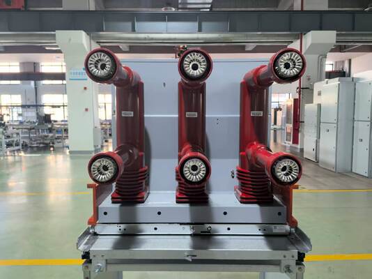 قاطع دارة الجهد العالي القياسي IEC62271-100 يتميز بارتداد الإغلاق 1.025 مللي ثانية مثالي لحماية الشبكات الكهربائية