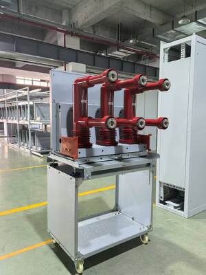 التيار المسموح به 630 A مفك الدوائر عالي الجهد سرعة الافتتاح 1.445 M s المسافة الوسطى بين المراحل 275 ملم مصممة لتبديل الطاقة